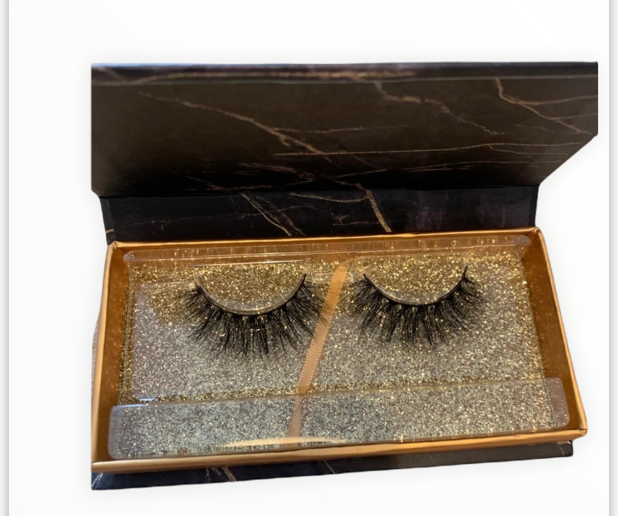 Lashed by coco 3D mink lashes A14
